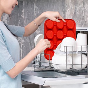 custom silicone baking molds